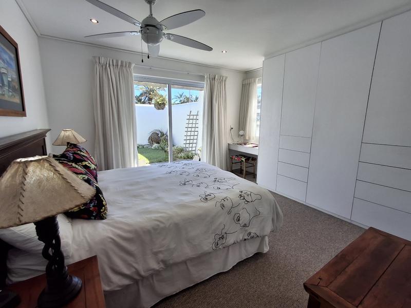 3 Bedroom Property for Sale in Lampiesbaai Western Cape